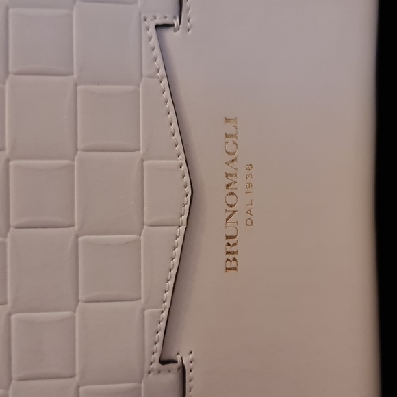 14KT Gold Plated Italian Bruno Magli Leather Woven Embossed Tote NWTs and Duster - Picture 9 of 11